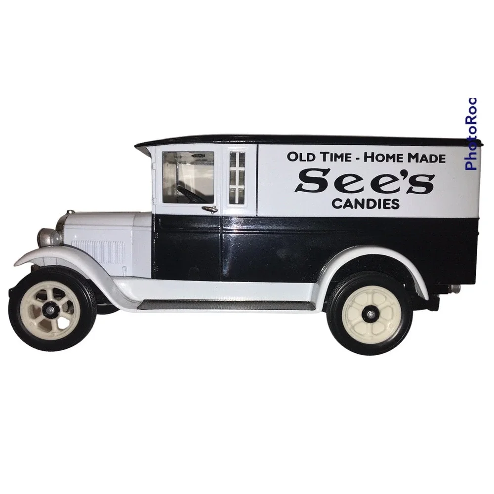 COLLECTIBLE SEE'S CANDIES 1927 GRAHAM BROTHERS‎ DELIVERY TRUCK MODEL CAR